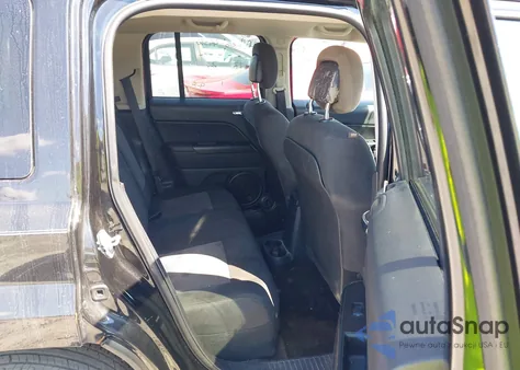 2015 Jeep Patriot Altitude Edition z USA, uszkodzony, nr VIN 1C4NJPBA1FD273774